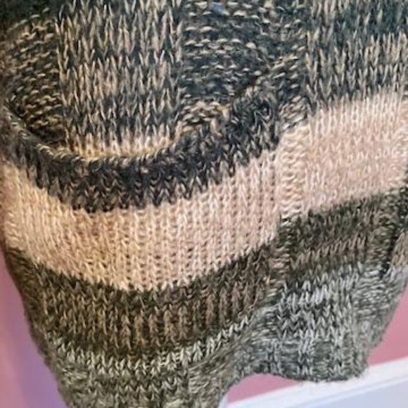 Ultra Flirt Colorblock Striped Sweater - Picture 7 of 10